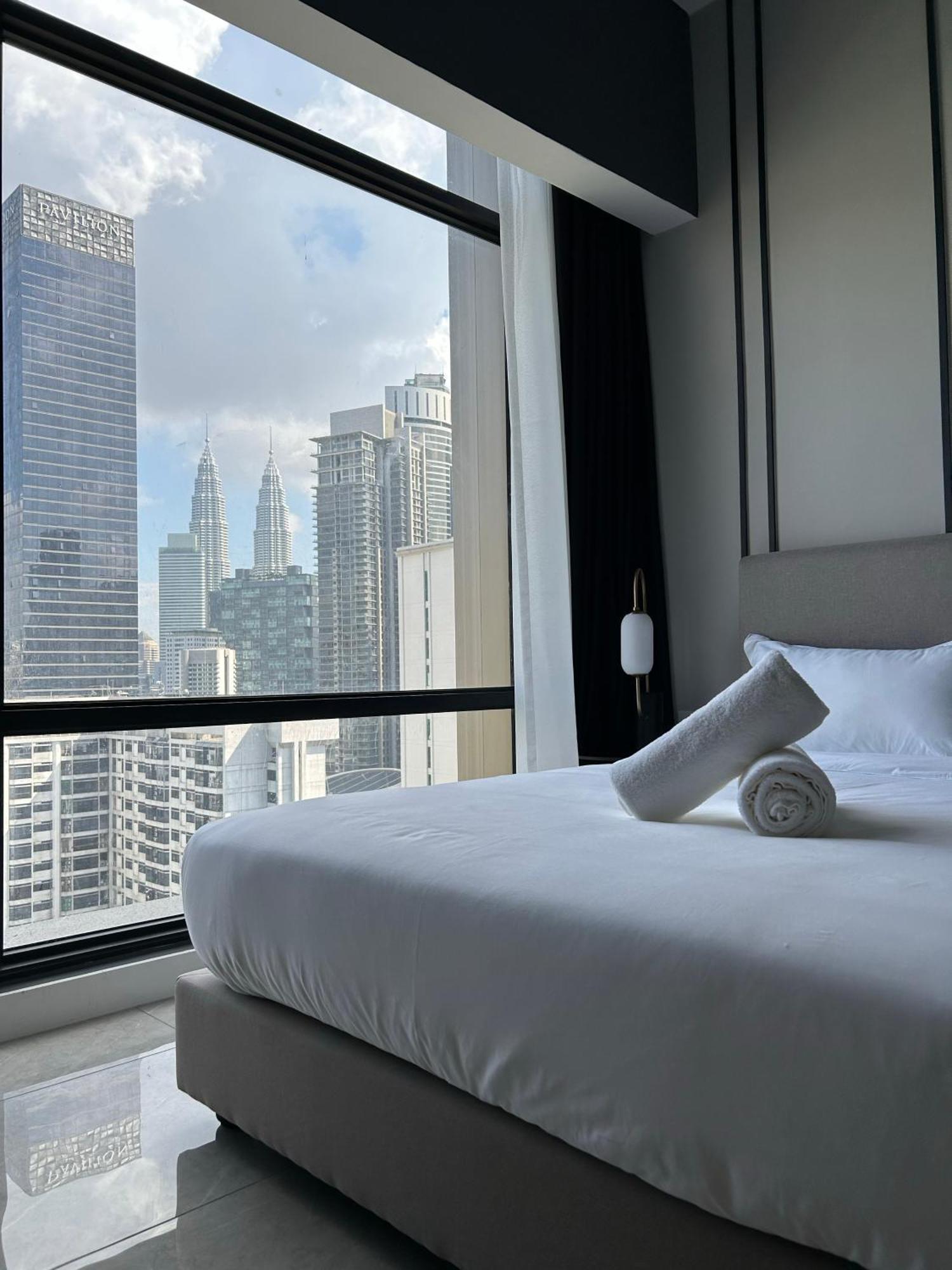 Axon Residence At Pavilion Klcc Kl Tower View By Kimiro Kuala Lumpur Esterno foto