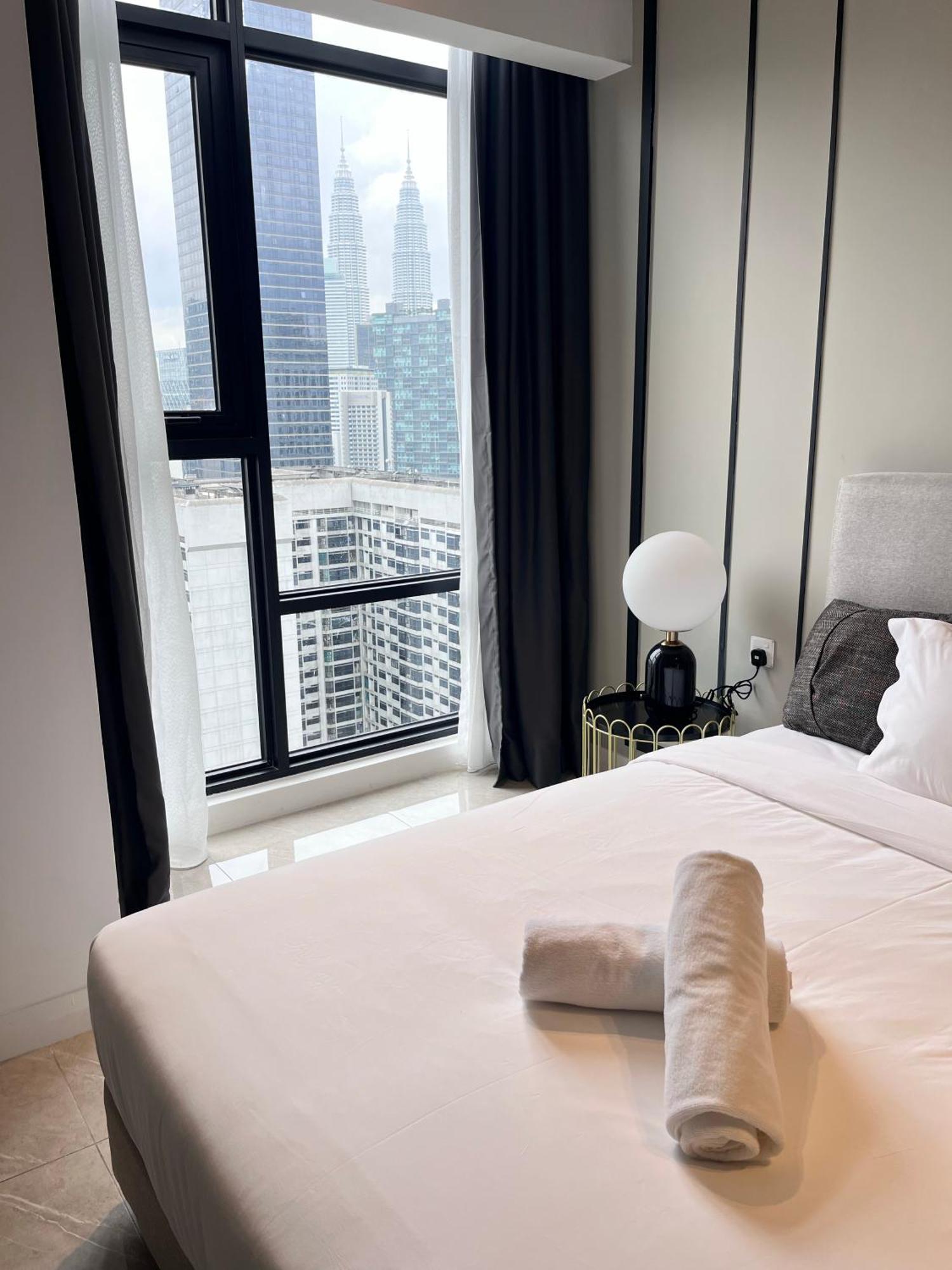 Axon Residence At Pavilion Klcc Kl Tower View By Kimiro Kuala Lumpur Esterno foto